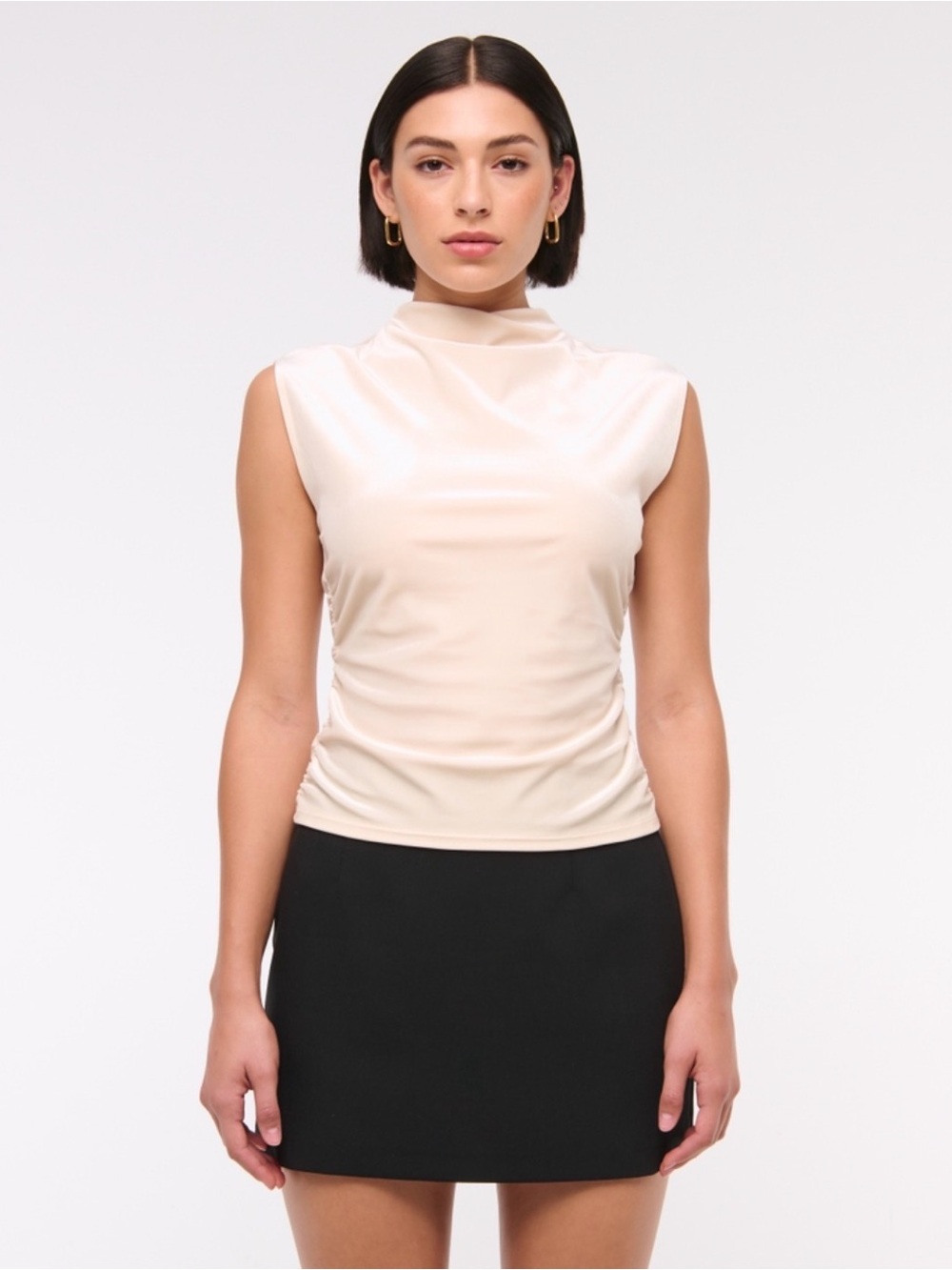 The A&F Paloma Velvet Top - Cream XS